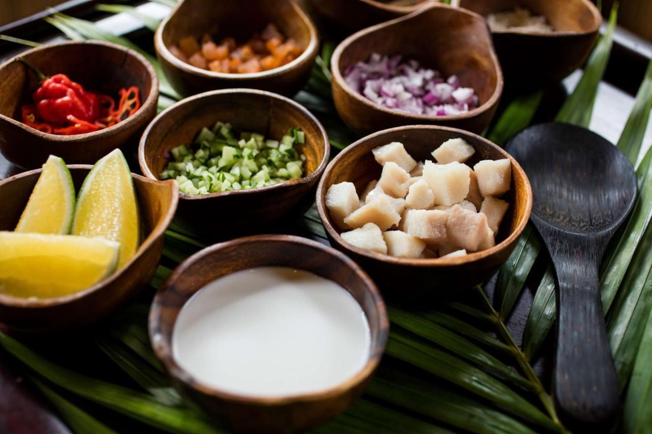 奥瑞格斐济海滩度假酒店 克罗托格 外观 照片 Ingredients for a laksa