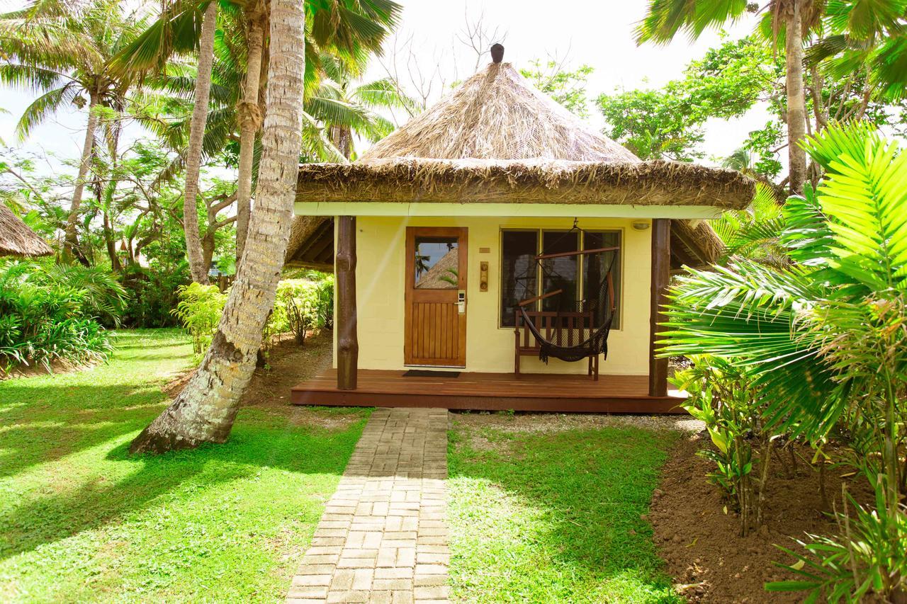 奥瑞格斐济海滩度假酒店 克罗托格 外观 照片 A bungalow at the resort